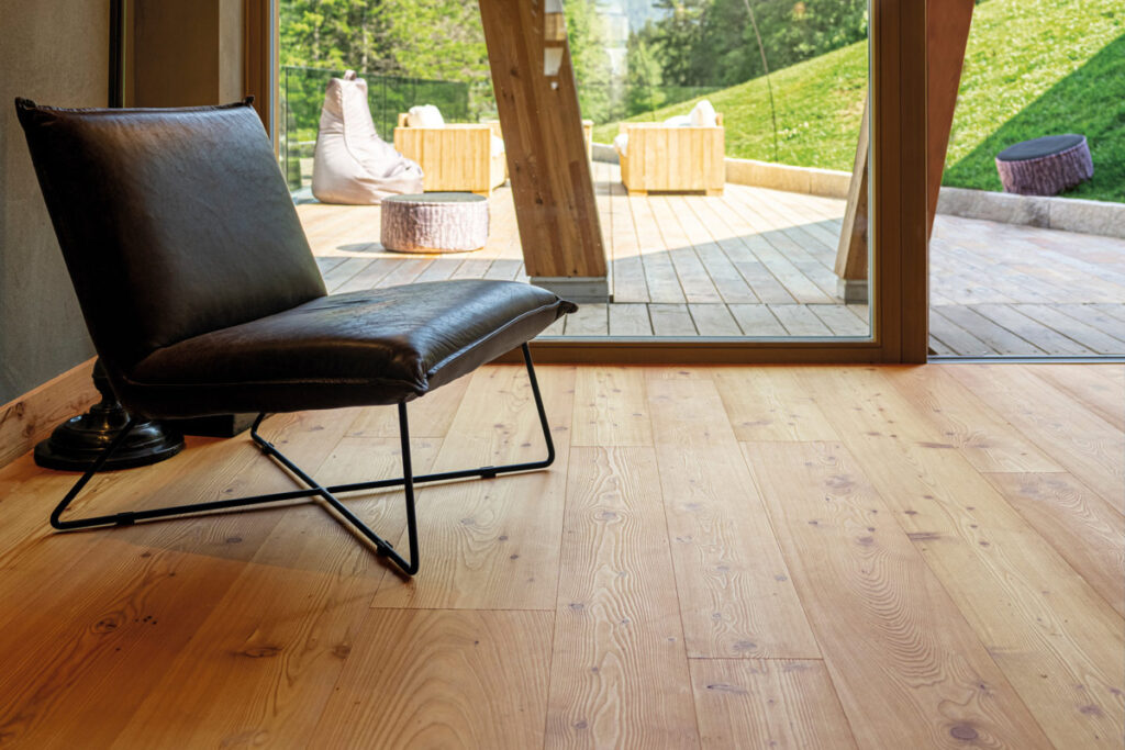 Classico Larch