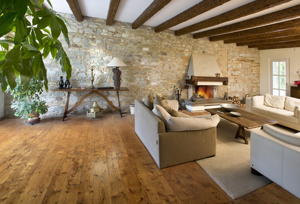 Millennium & Nuovo Millennium, Austrian Larch Rustic, hand planed woodwarm effect stained varnished
