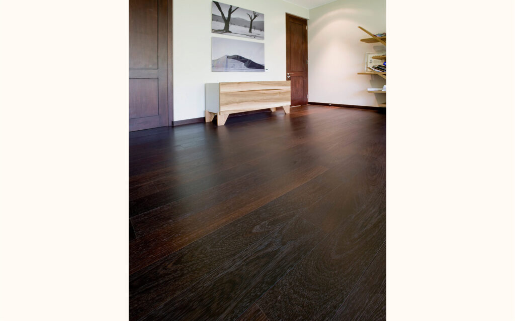 Classico, Wengè Select, brushed oiled