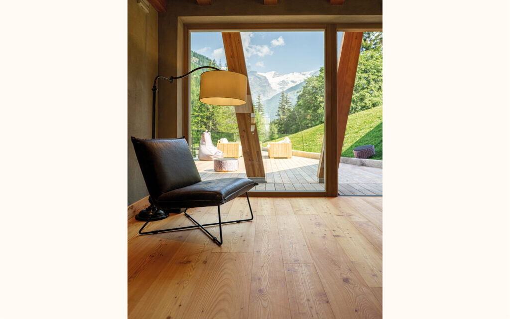 Classico, Austrian Larch Rustic, brushed oiled